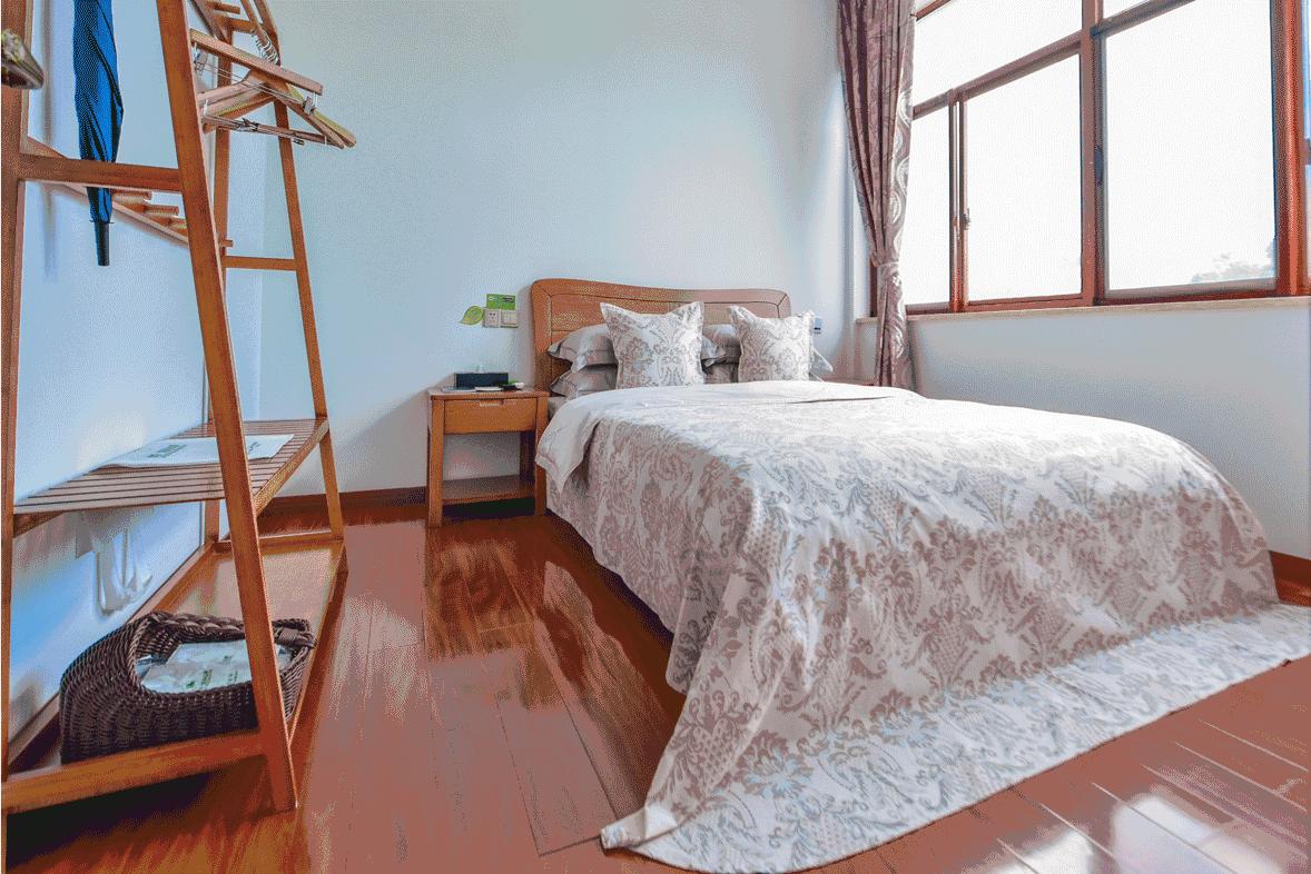 亲爱的客栈第1期开什么民宿,亲爱的客栈中卫民宿