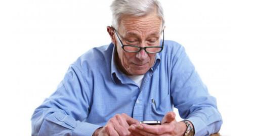 中医针灸拯救老年“手机病”