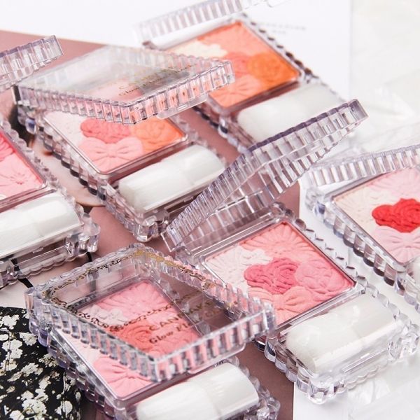 化妆小白怎么选择彩妆呢,适合化妆小白的妆容