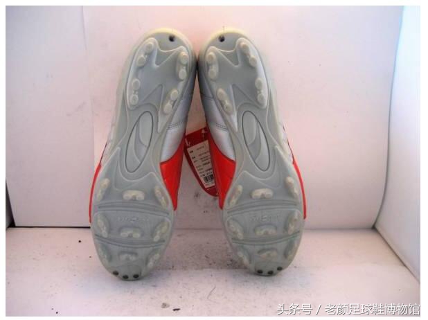 puma足球鞋ultra实战,puma最新公认脚感最好的足球鞋