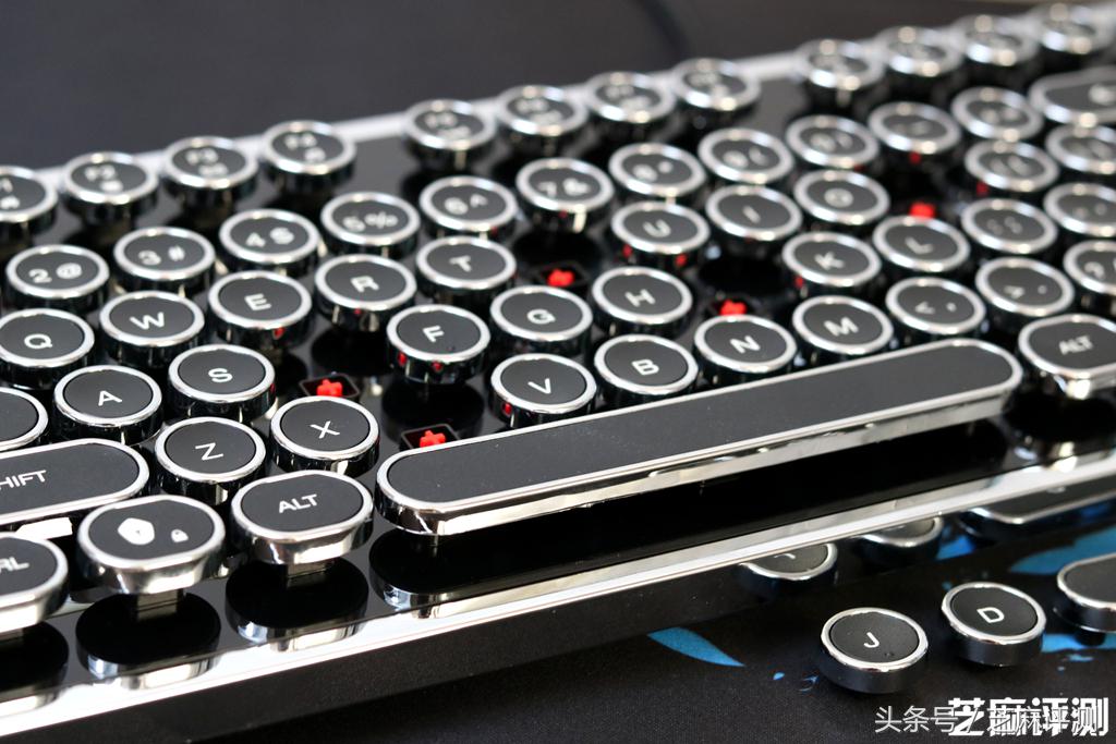 闆风鏈烘閿洏k60c,闆风k60t閿洏鎬庢牱