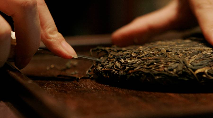 如何撬开一饼普洱茶,手把手教程