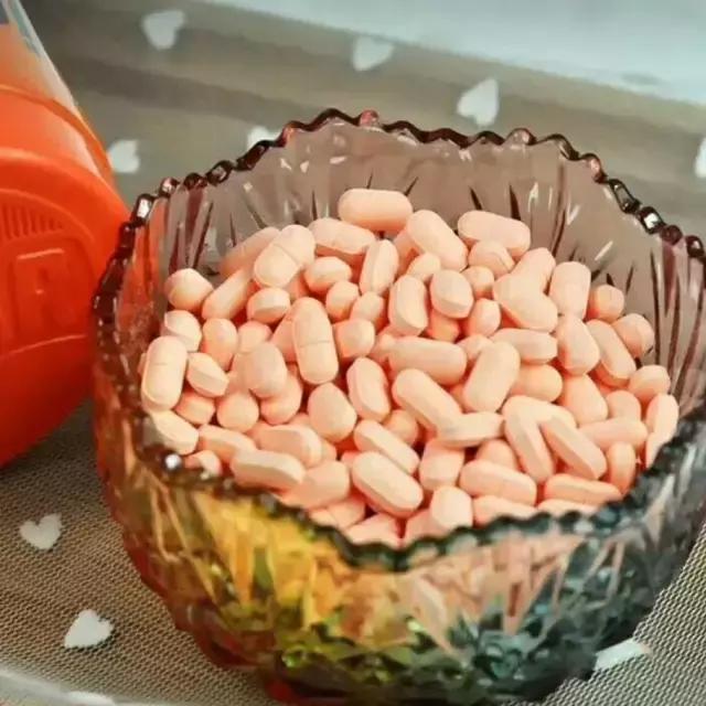 祛疤膏真的去不了增生吗,疤痕三四年了用祛疤膏能淡化吗