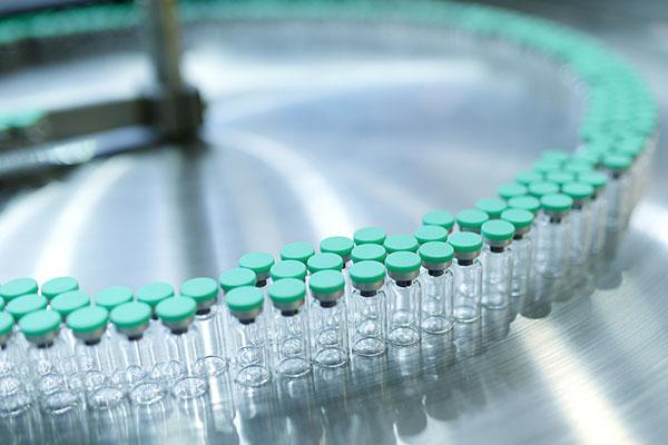 19岁姑娘两个月不来月经正常吗,女生体毛重月经量少周期不规律