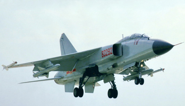 足球踢不出来还有必要继续吗,足球踢不出来还有其他路可以走吗