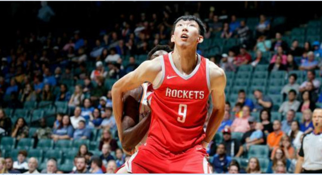 周琦郭艾伦泪目,周琦落泪完整版