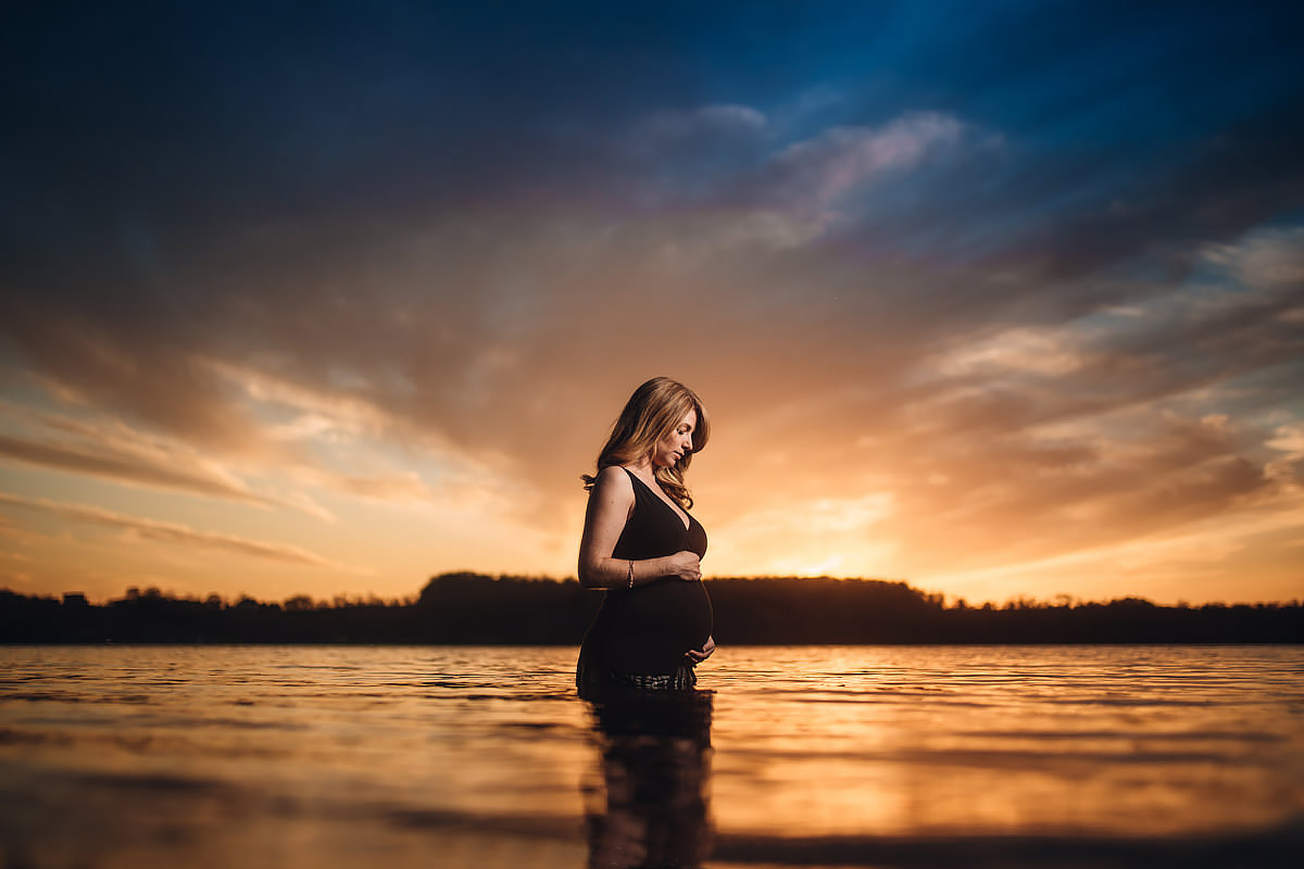 孕早期出血的8个常见问题,孕早期准妈妈必知五大禁忌