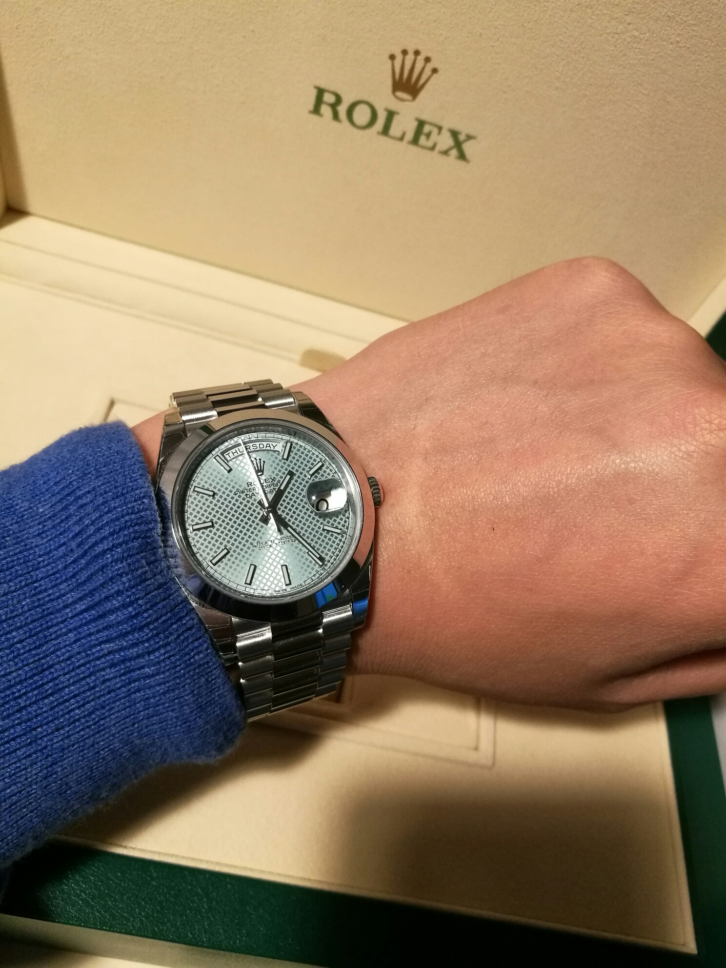 业内人士披露表坛黑幕：全世界百分之九十的假表竟然都来自于这里