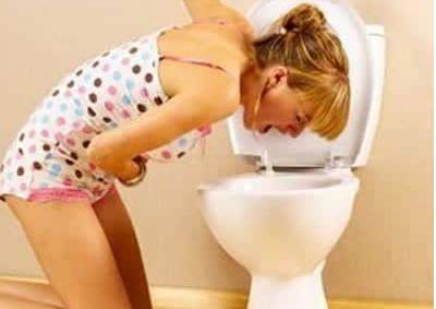 怀孕初期呕吐的厉害怎么办,怀孕初期呕吐头晕怎么回事