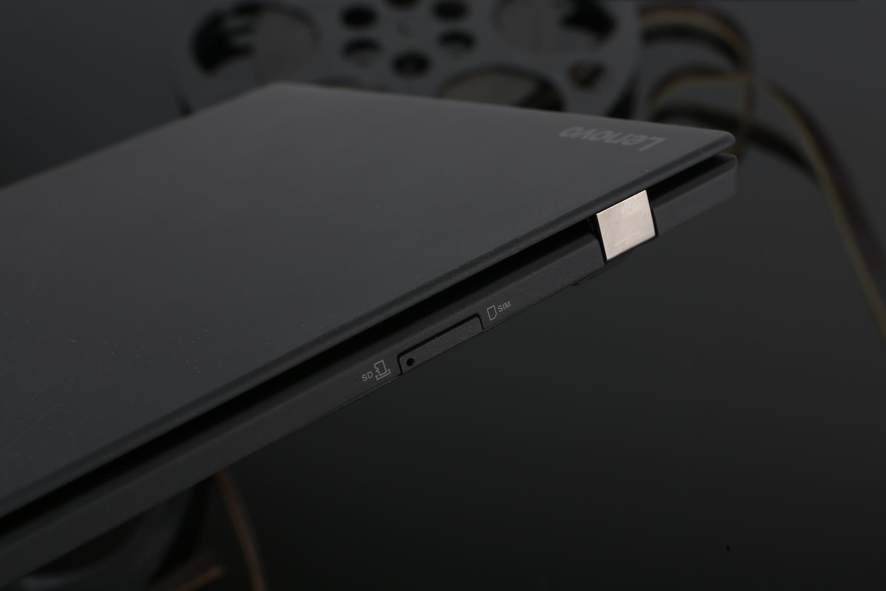 thinkpad巅峰之作x1carbon 2018款 (2017款thinkpad x1carbon使用体验)