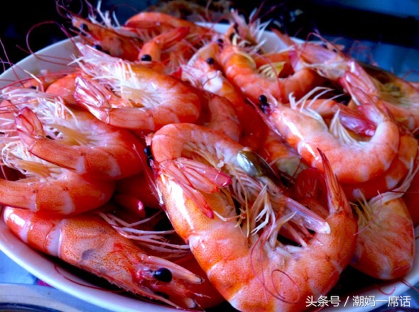 告诉你一个解决催乳下奶的小窍门,给母牛催奶有什么方法或药