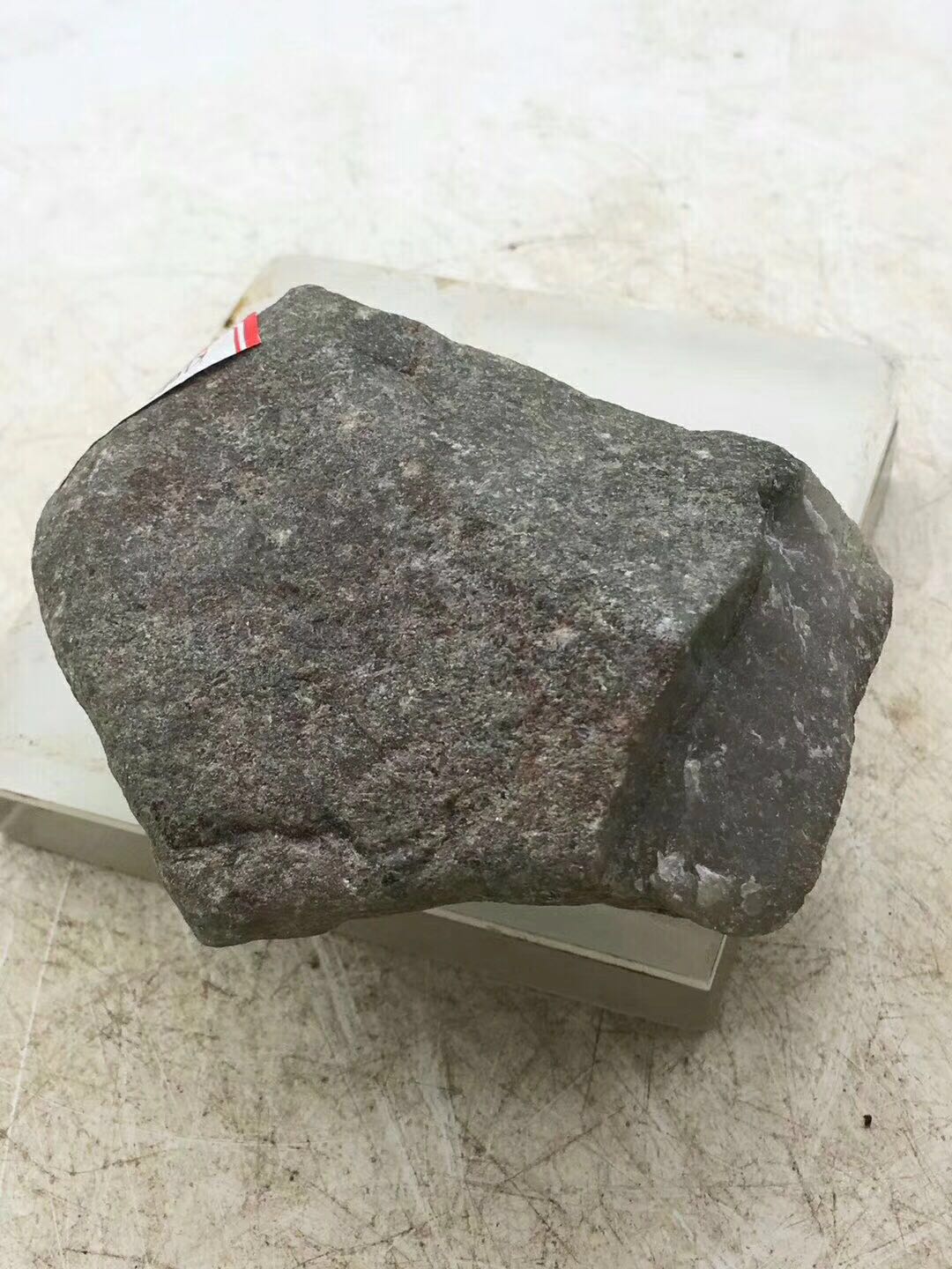 缅甸后江翡翠原石,翡翠后江料原石详解