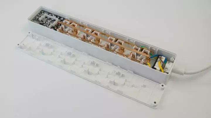 小米卖插排,小米智能插排拆解教程