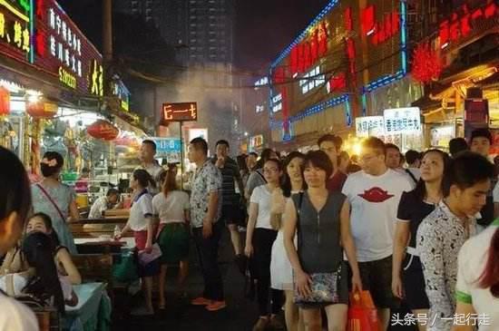 旅游城市十大特色美食街,旅游城市美食街推荐