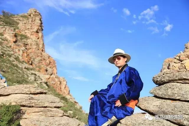 去了内蒙为什么敬酒三杯,哈达怎么接,马奶也是良药?