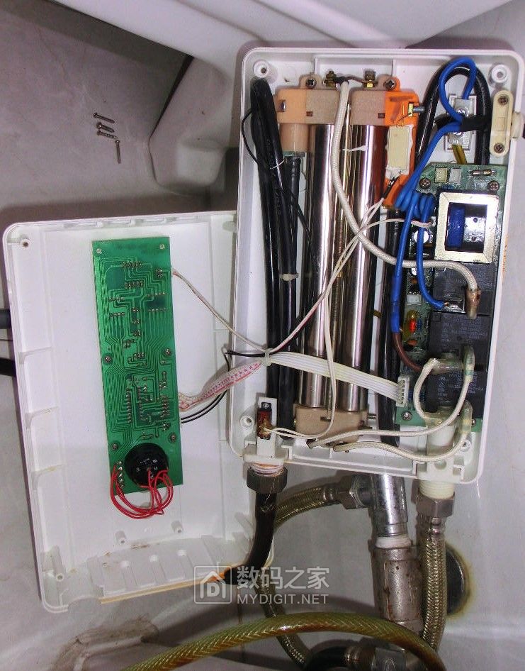 爱拓升快速电热水器水龙头,维修即热热水器故障原因