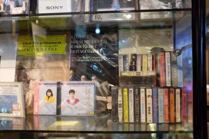 武汉怀旧磁带,收藏绝版的磁带