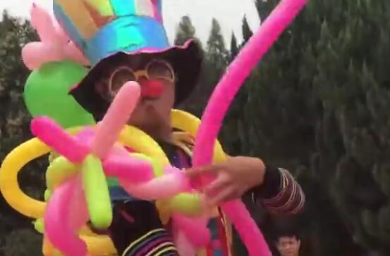 郑州尬舞天团遭驱逐,郑州尬舞被叫停