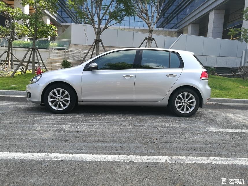 花7万多买二手高尔夫划算吗,二手高尔夫10多万公里了可以买吗