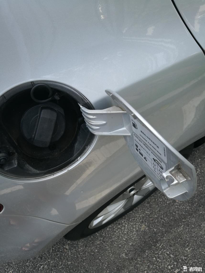 花7万多买二手高尔夫划算吗,二手高尔夫10多万公里了可以买吗