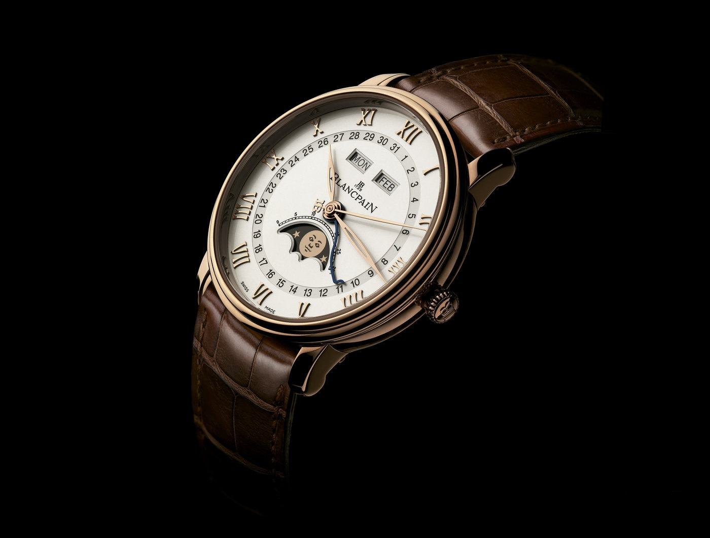 蓝色牛皮表带和蓝色鳄鱼皮表带,小牛皮表带好还是鳄鱼皮表带好