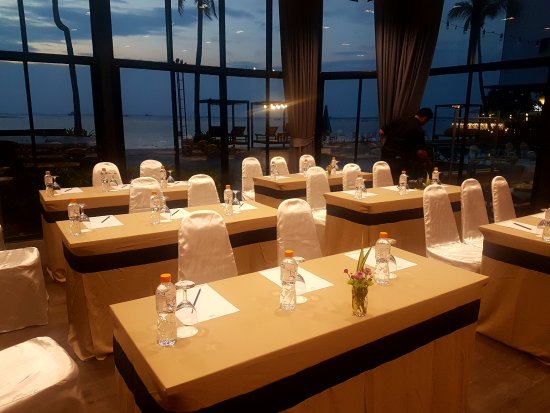 泰国超级豪华婚礼现场,泰国gmm三大婚礼名场面