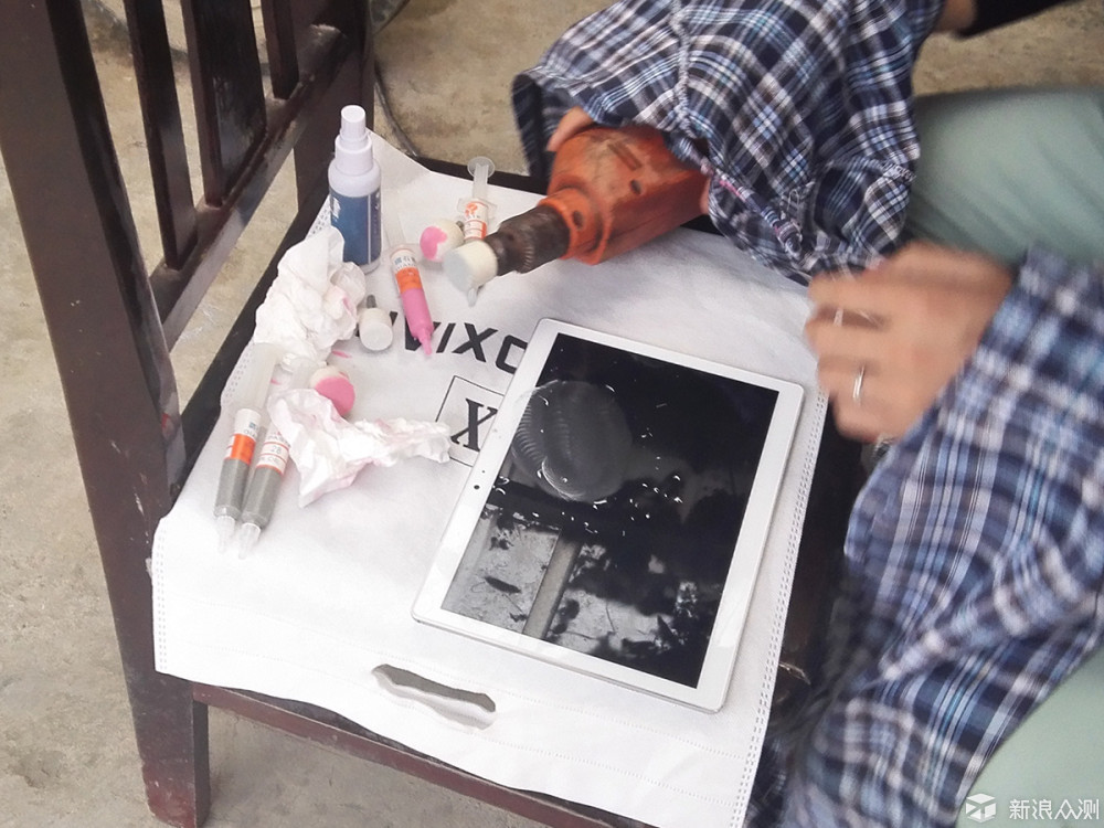 灞忓箷鍒掔棔淇鐨勬渶濂界殑鏂规硶,鐢佃灞忓箷娣卞垝鐥曟渶濂界殑淇鍔炴硶