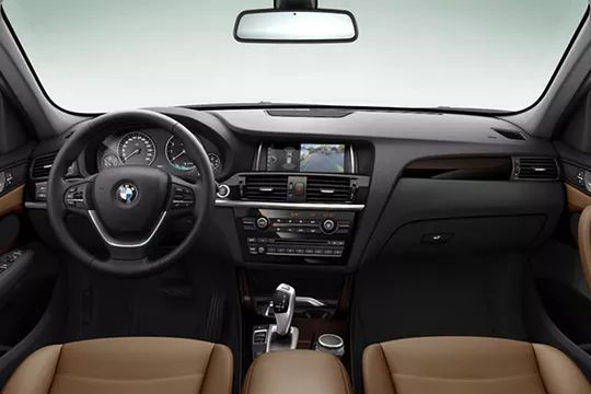 x328i,2021宝马x328i功能讲解