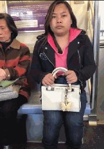 朋友圈里这4种人一定要拉黑 (朋友圈哪几种人尽早拉黑)