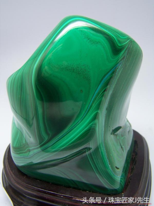 孔雀石是珠宝吗,奢侈品珠宝孔雀石