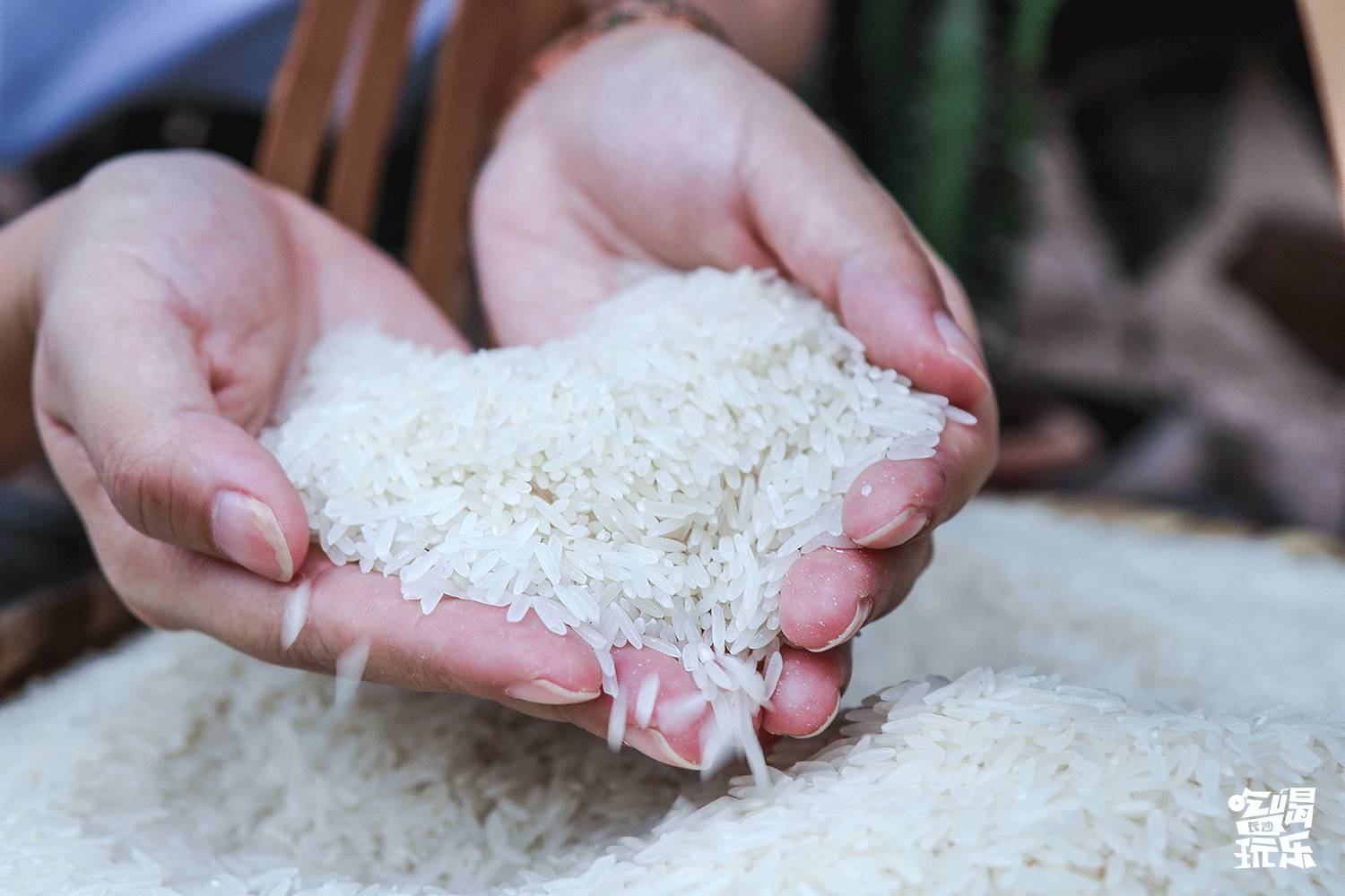 无辣不欢里面的海鲜店,无辣不欢的饭