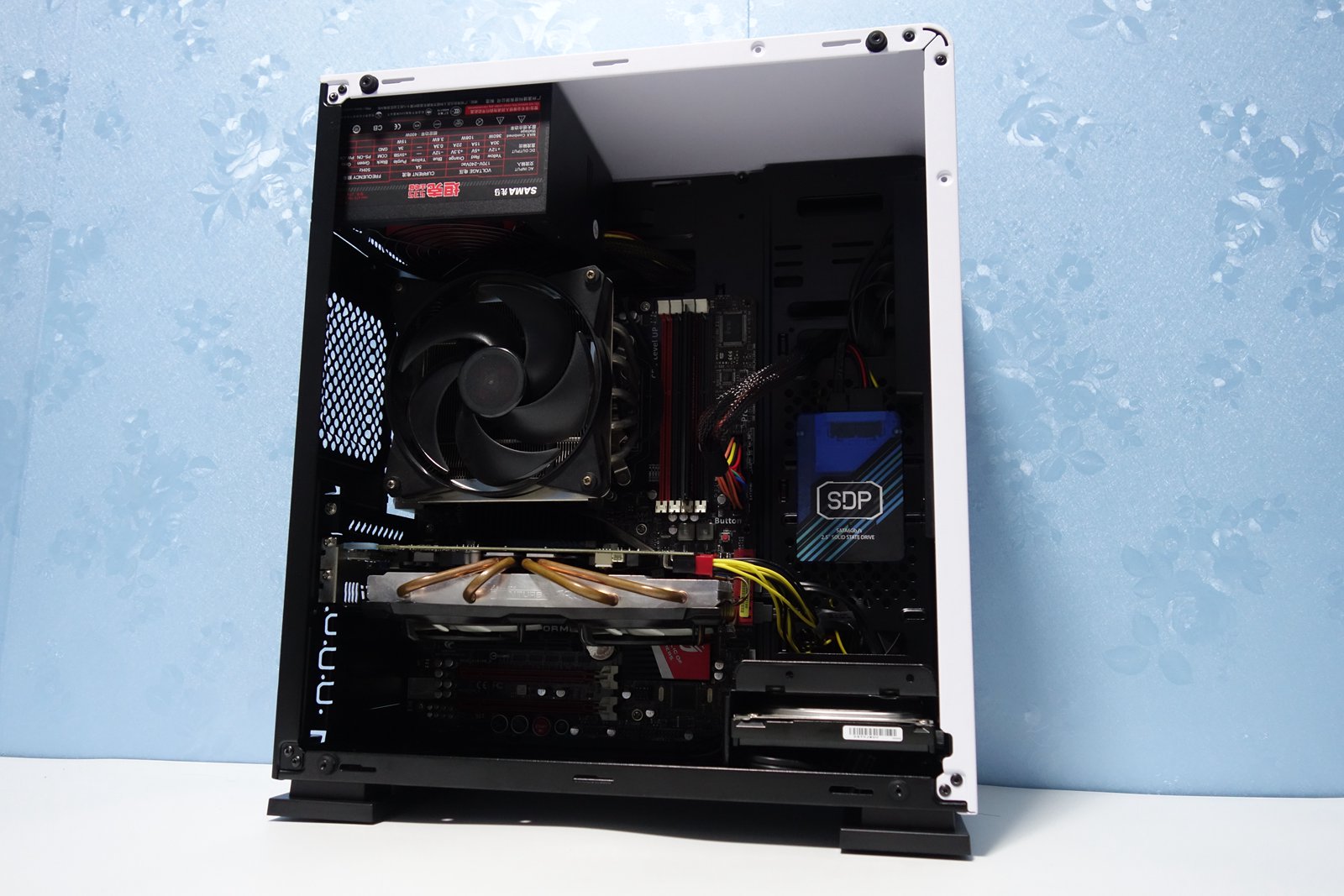 大吉大利吃鸡完整视频,大吉大利和队友玩吃鸡