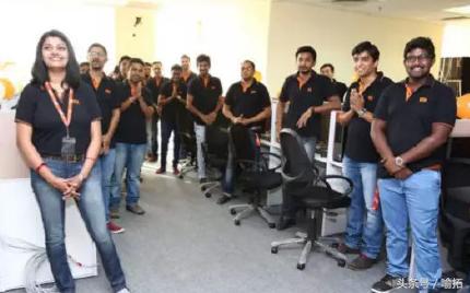 小米mix2s发布会雷军介绍用的照片,小米mix2s发布会上雷军