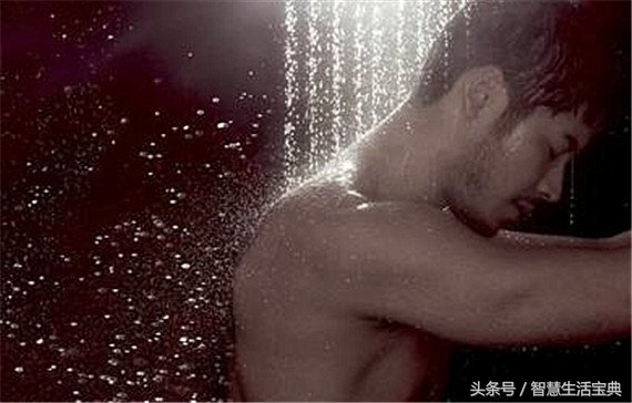 你“老公”还喜欢热水浴？那要注意了！