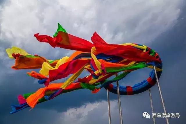 去了内蒙为什么敬酒三杯,哈达怎么接,马奶也是良药?