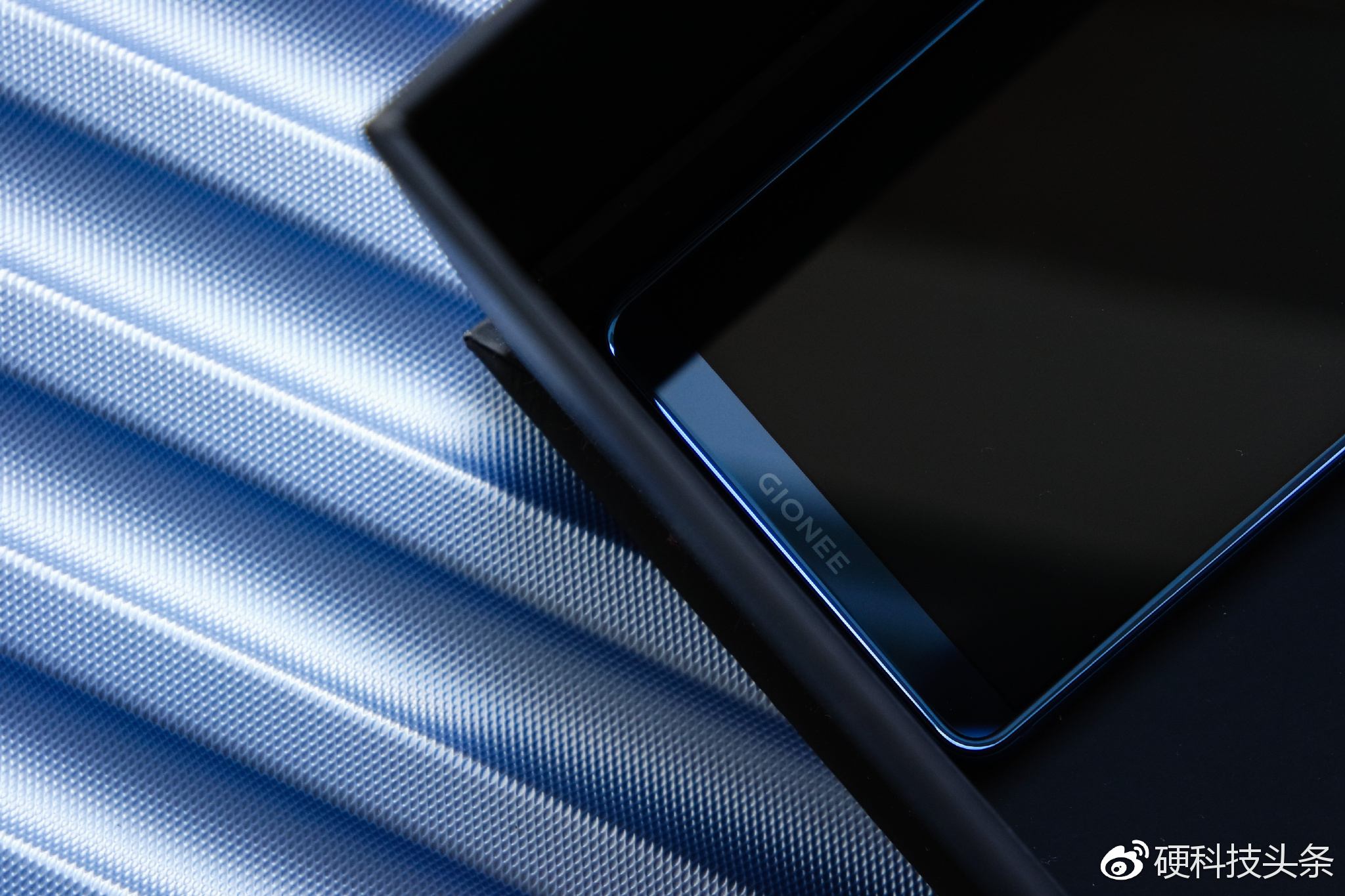 金立m7测评,全面屏手机性能好