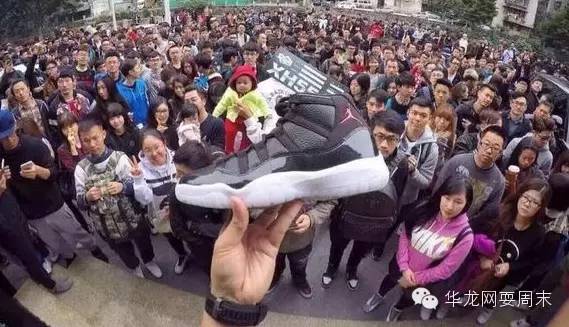 NMD，为了她，你们居然通宵在北城天街排队！