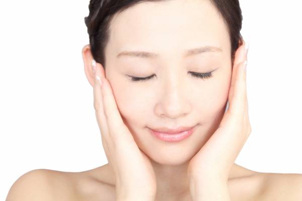 奥尔滨雪肌,奥尔滨跟ipsa哪个好用