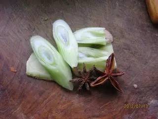 如何让菜品看起来油亮,教你1招口感脆嫩又入味