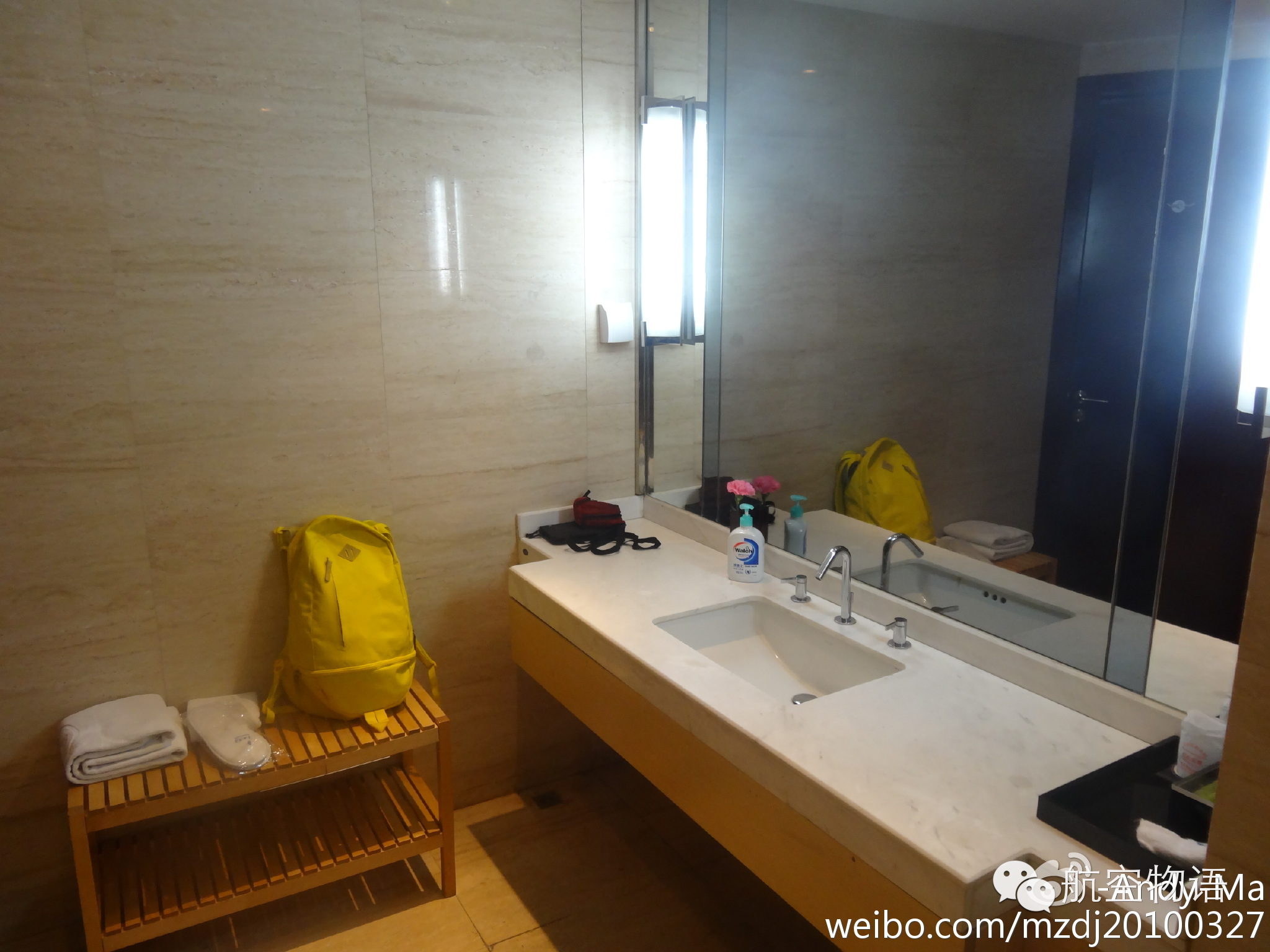 南航国际头等舱体验,南航越太平洋延程飞行