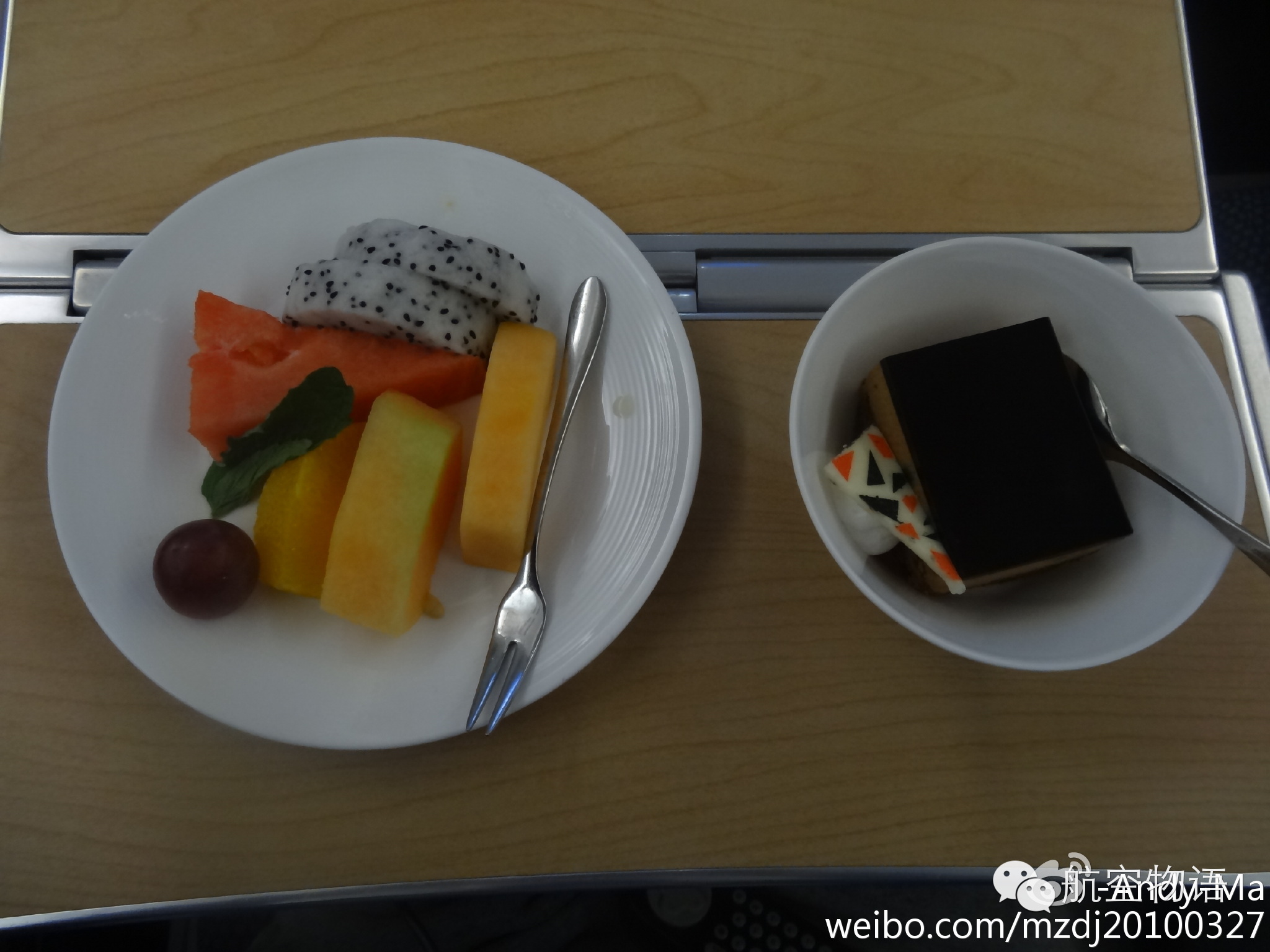 南航国际头等舱体验,南航越太平洋延程飞行