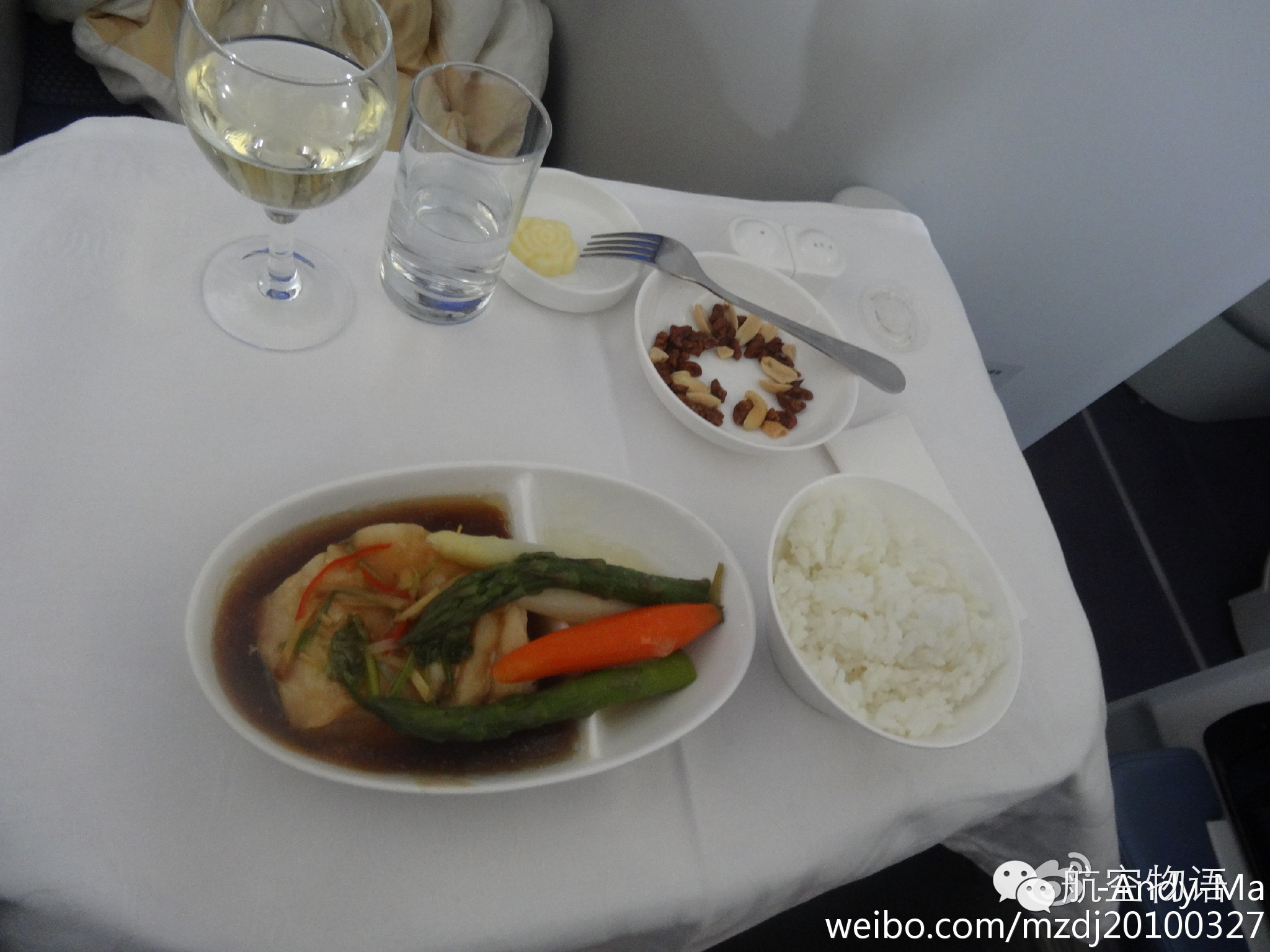 南航国际头等舱体验,南航越太平洋延程飞行