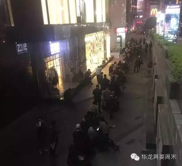 NMD，为了她，你们居然通宵在北城天街排队！