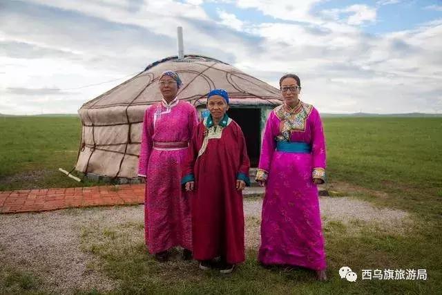 去了内蒙为什么敬酒三杯,哈达怎么接,马奶也是良药?