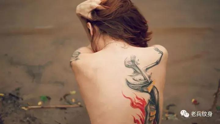 知道纹身有害为什么要纹身呢,纹身刚过五天继续纹身有危害么