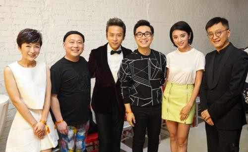 屌丝男士大鹏请了很多明星,大鹏屌丝男士拍摄现场