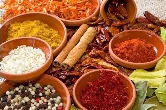 所有香料调料大全详解,香料知识和菜品