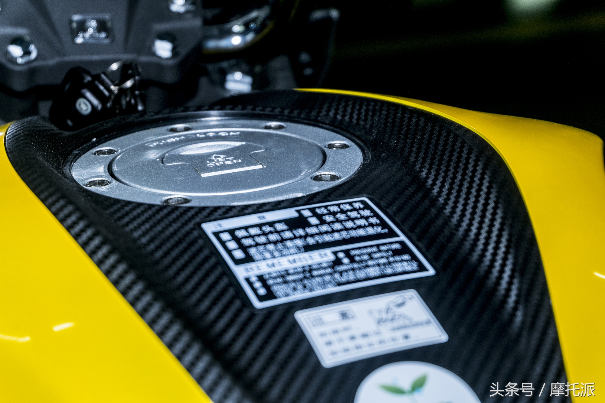 五羊本田猛鸷cb190x怎么换机滤,五羊本田猛鸷cb190x凸轮轴问题