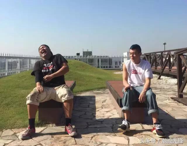 研究了潮人的一身花费,发现一万块是个槛