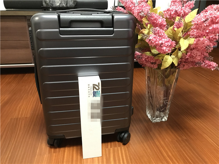 小米90分轻商务登机箱第二代上手,小米商旅背包199和149